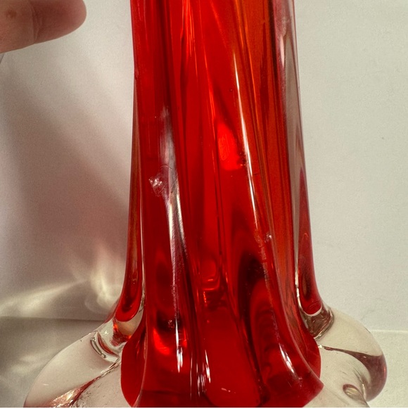 Tall thin glass wide petal-footed vase. Approx. 11”H. - Picture 7 of 10